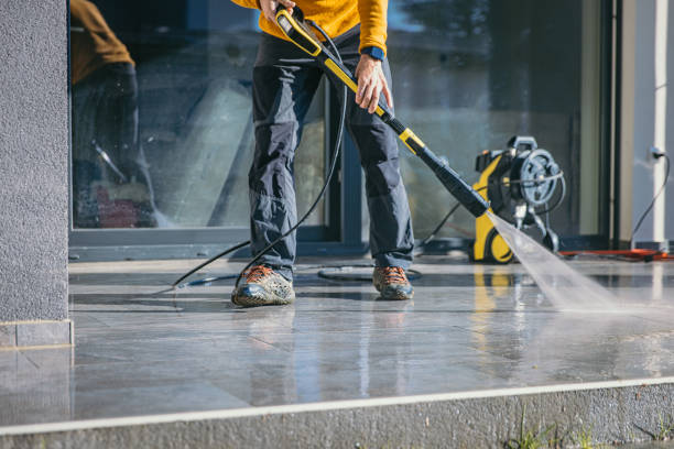 Best Factory Floor Cleaning  in Forsgate, NJ